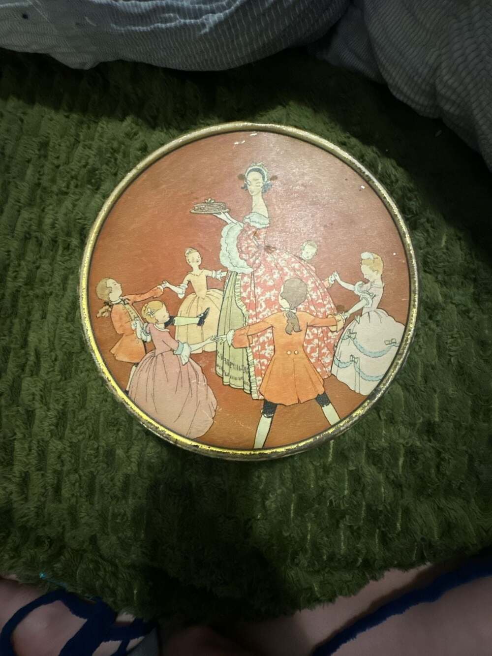 Vintage 1920s-1930s Nabisco National Biscuit Co. Uneeda Biscuit Colonial tin